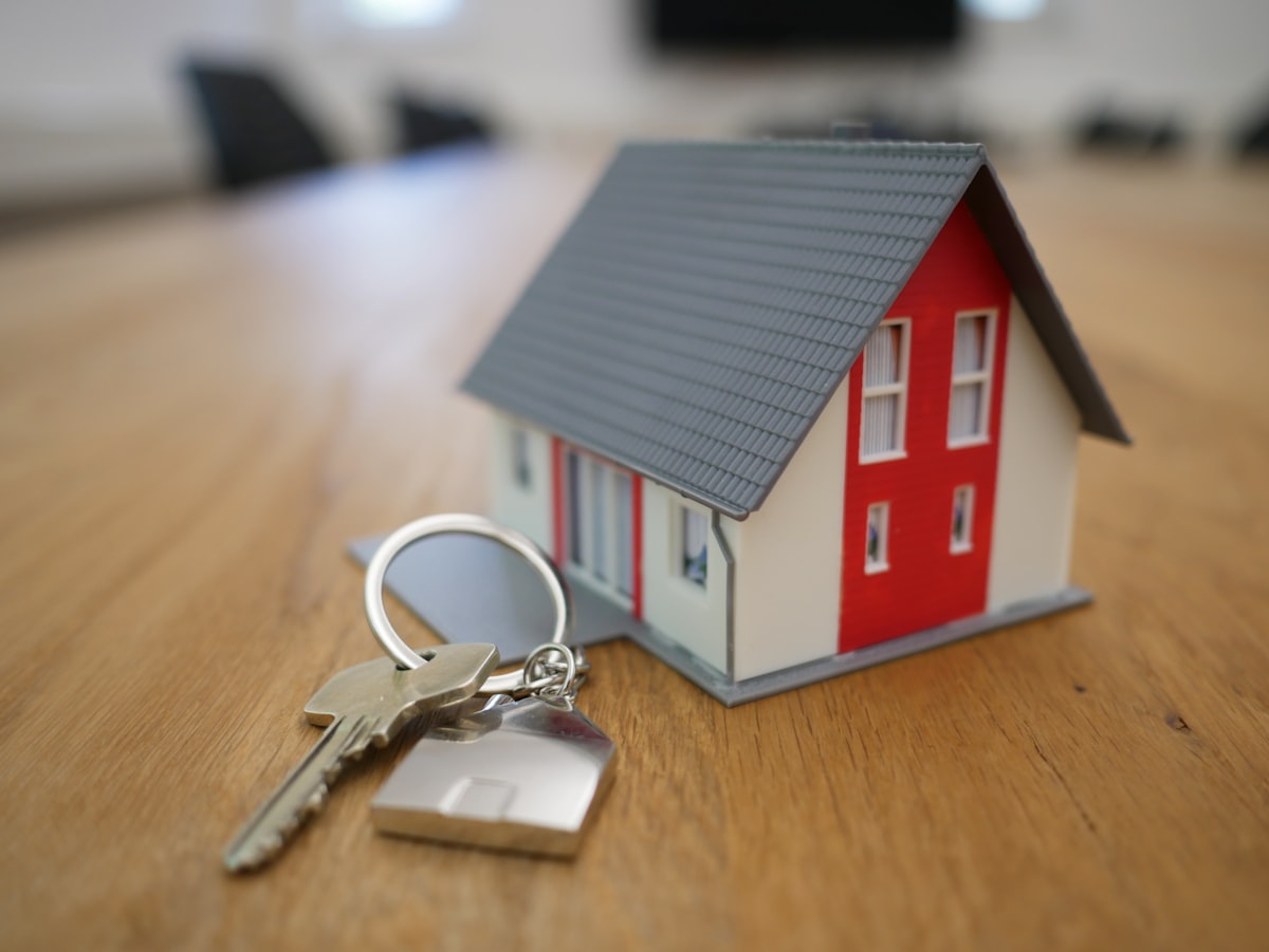 Experts Reveal the Hidden Financial Traps of Buying a Multi Generational Ho